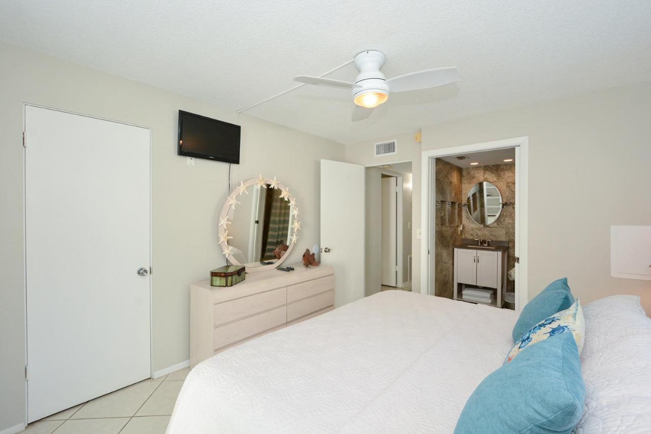 Canal 313 - Right In Siesta Key Village! Экстерьер фото